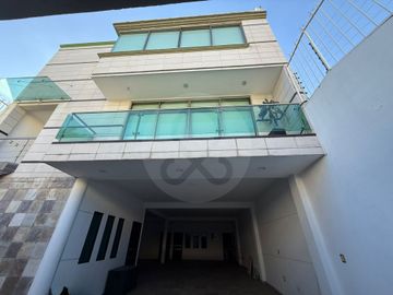 Casa en venta en Prado Coapa