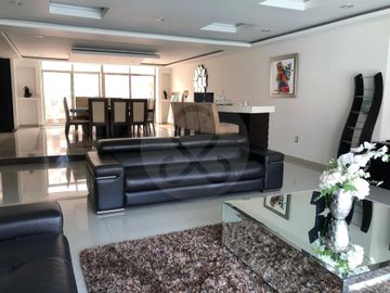 Casa en venta en Prado Coapa