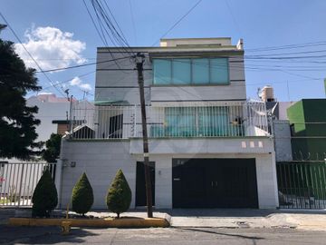Casa en venta en Prado Coapa
