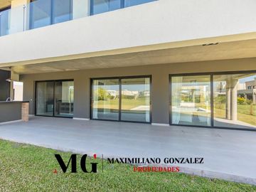 Casa en venta, 6 ambientes. Terralagos, Canning