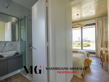 Casa en venta, 6 ambientes. Terralagos, Canning