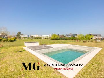 Casa en venta, 6 ambientes. Terralagos, Canning