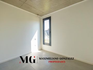 Casa en venta, 6 ambientes. Terralagos, Canning
