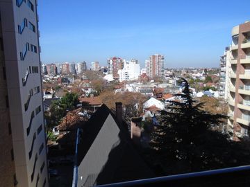VENTA SEMIPISO 3 AMBIENTES EN ACASSUSO