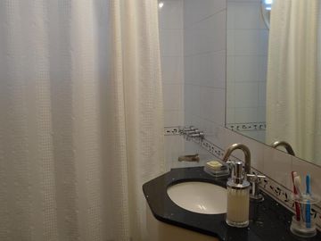 VENTA SEMIPISO 3 AMBIENTES EN ACASSUSO
