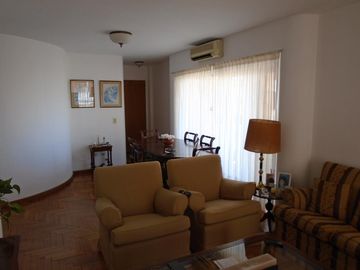 VENTA SEMIPISO 3 AMBIENTES EN ACASSUSO