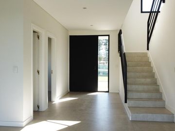 Espectacular propiedad en venta La Calesa Pilara | VCO PROPIEDADES