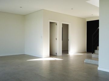 Espectacular propiedad en venta La Calesa Pilara | VCO PROPIEDADES
