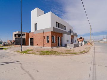 EN VENTA! Duplex 3 dorm - Rincones de Manatiales