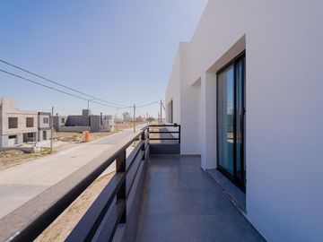 EN VENTA! Duplex 3 dorm - Rincones de Manatiales