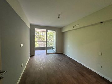 Lencke vende - Edificio Los Fresnos, amplio 2 ambientes c/balcon terraza y parrilla