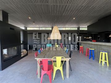 Casa en Venta en Chicureo / Piedra Roja