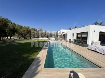 Casa en Venta en Chicureo / Piedra Roja