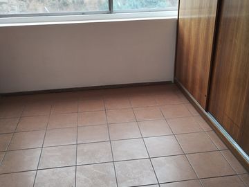 VENDE DEPARTAMENTO DUPLEX CALLE ARLEGUI