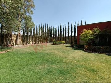 ¡Tu Oasis en San Juan del Río Espera por Ti! - Venta de Rancho en San Juan del Rio