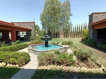 ¡Tu Oasis en San Juan del Río Espera por Ti! - Venta de Rancho en San Juan del Rio