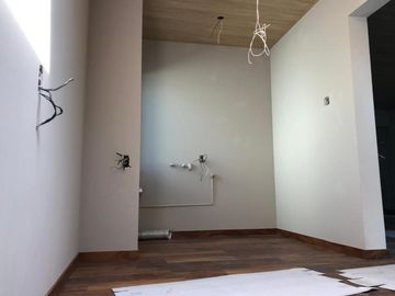 Estrena amplia casa en San Jerónimo