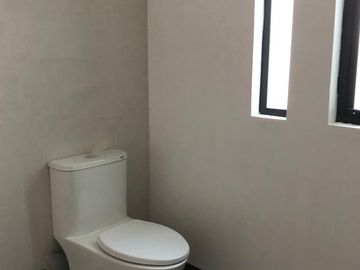 Estrena amplia casa en San Jerónimo