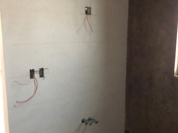 Estrena amplia casa en San Jerónimo