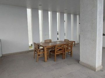 Hermosa Casa en Zibata con hasta cinco recamaras