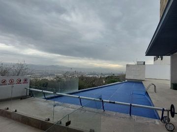 Hermosa Casa en Zibata con hasta cinco recamaras
