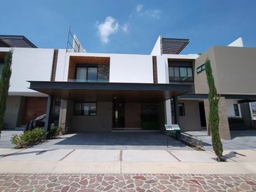 Estrena la Casa con los mejores acabados de la zona