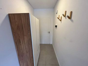VENTA de 1 gran ambiente con balcón en la mejor zona de San Telmo, a metros de Puerto Madero