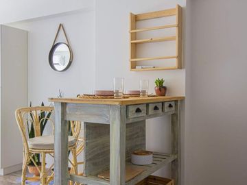 VENTA de 1 ambiente al frente con balcón y piscina