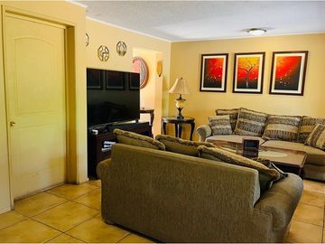 Encantadora Casa en La Florida: ¡Tu Hogar Ideal!