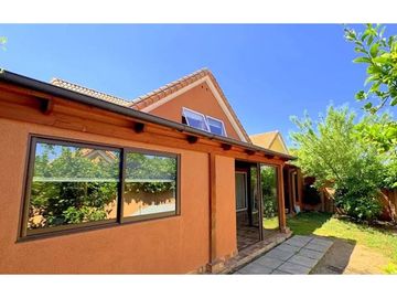 Encantadora Casa en La Florida: ¡Tu Hogar Ideal!