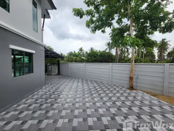 4 Bedroom Townhouse for sale at Pruksa Ville 42 Terdthai-Kalpapruk
