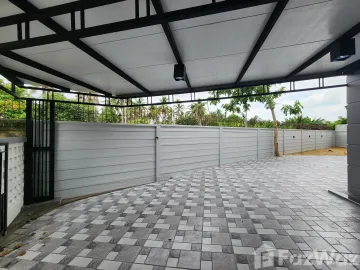 4 Bedroom Townhouse for sale at Pruksa Ville 42 Terdthai-Kalpapruk