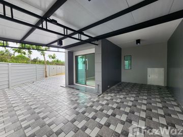 4 Bedroom Townhouse for sale at Pruksa Ville 42 Terdthai-Kalpapruk