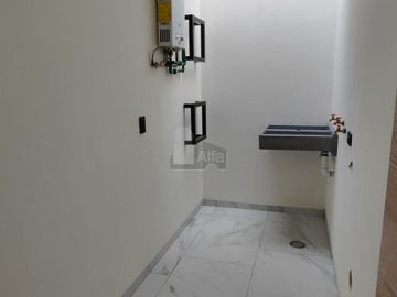 Casa en venta en Residencial Trento