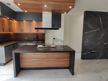 Casa en venta en Residencial Trento