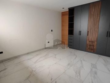 Casa en venta en Residencial Trento