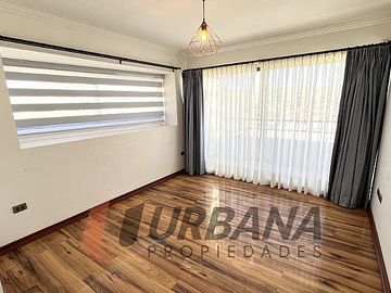EXCLUSIVA CASA EN LA CIUDAD DE ANDACOLLO