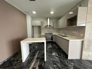 Magnifico Departamento PH en Venta en Reforma 222