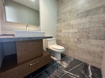 Magnifico Departamento PH en Venta en Reforma 222