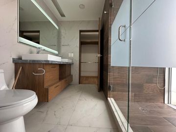 Fantástico PH en Venta en Reforma 222 Para Estrenar con Terraza