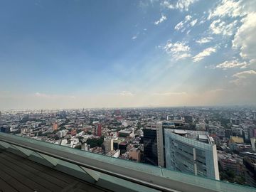 Fantástico PH en Venta en Reforma 222 Para Estrenar con Terraza