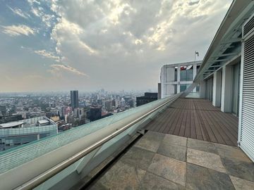 Fantástico PH en Venta en Reforma 222 Para Estrenar con Terraza