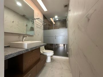 Fantástico PH en Venta en Reforma 222 Para Estrenar con Terraza