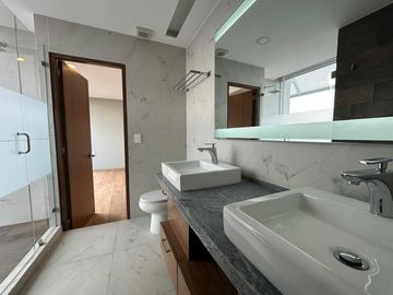 Fantástico PH en Venta en Reforma 222 Para Estrenar con Terraza