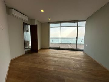 Fantástico PH en Venta en Reforma 222 Para Estrenar con Terraza