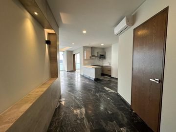 Fantástico PH en Venta en Reforma 222 Para Estrenar con Terraza