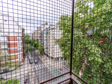 Venta 4 Ambientes con Dependencia y Cochera 105m2