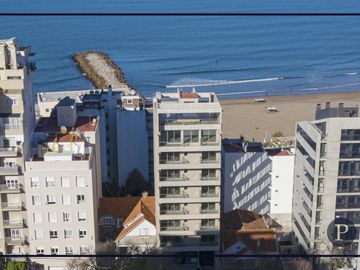 Departamento 2 ambientes a estrenar en Playa Grande
