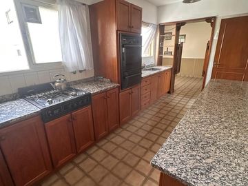 Departamento Venta 4 Amb c /Dep Barracas 2 Balcones 2 Espacio Guarda Coche Luminoso Imperdible