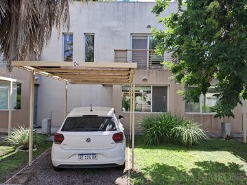 Dúplex - Venta - Pilar
